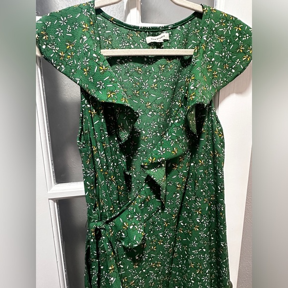 NWOT Max Studio Green Floral Ruffle Wrap Midi Dress - Picture 6 of 8